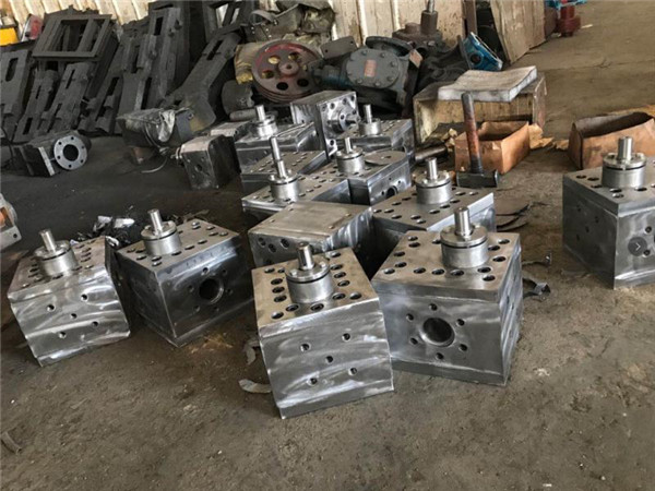 熔噴(pēn)泵、烷體泵(beng)、熱熔膠泵(beng)--有現貨